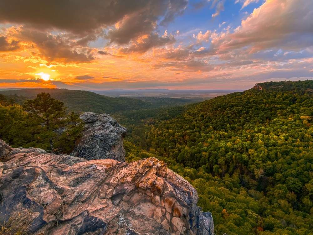 20 U.S. Lookout Points With Views So Good People Forget How Dangerous They Are 26 20 U.S. Lookout Points With Views So Good People Forget How Dangerous They Are