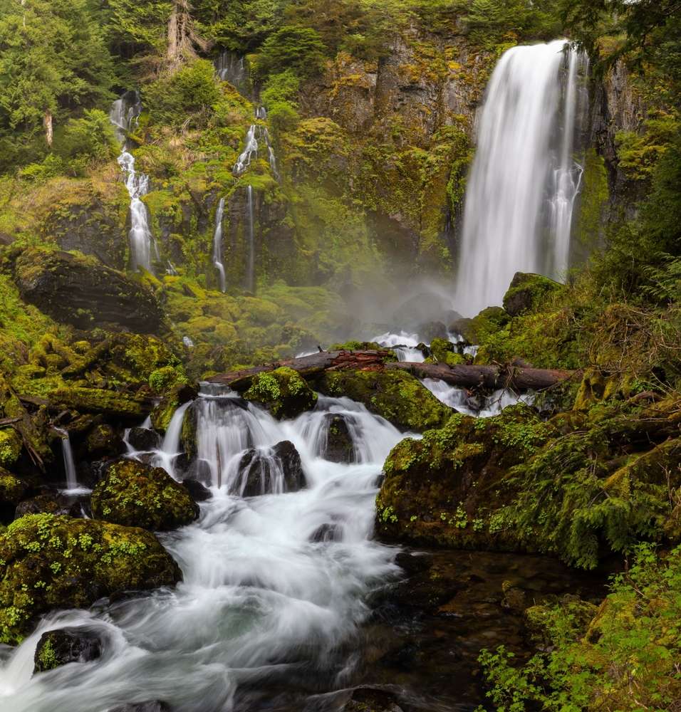 20 Lesser-Known U.S. Mountains Worth the Climb 19 shutterstock 2641011613