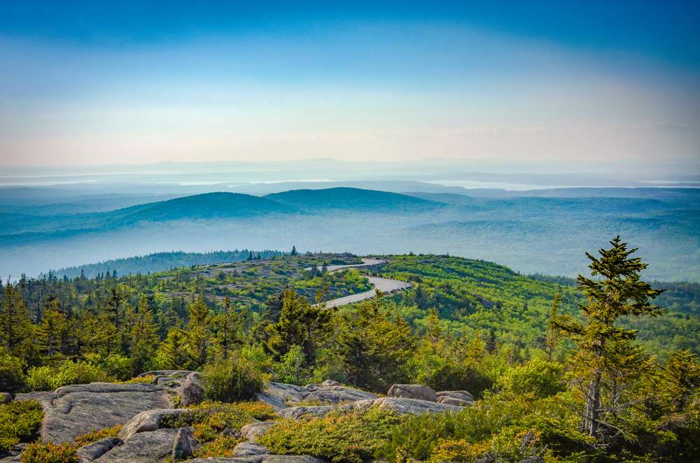 20 U.S. Lookout Points With Views So Good People Forget How Dangerous They Are 7 shutterstock 1078453187