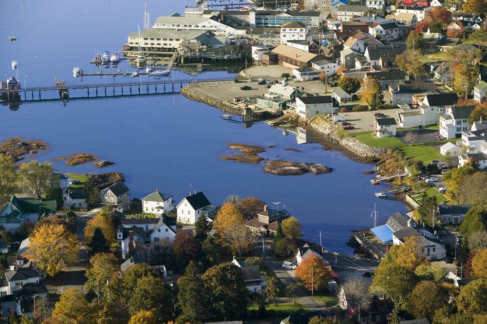 22 Cozy U.S. Villages That Look Like They Belong in a Hallmark Movie 32 22 Cozy U.S. Villages That Look Like They Belong in a Hallmark Movie