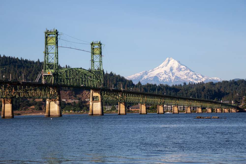 20 Gorgeous U.S. Escapes That Still Feel Untouched 2 shutterstock 1458956078 2