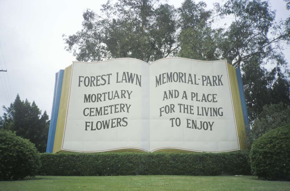 19 Beautiful Cemeteries in the U.S. You Didn’t Know Were Tourist Spots 10 shutterstock 151153097 1