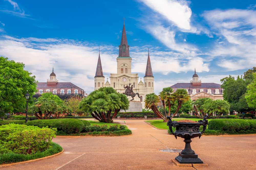 17 Stunning American Churches You Don’t Have to Be Religious to Appreciate 10 shutterstock 2000144339