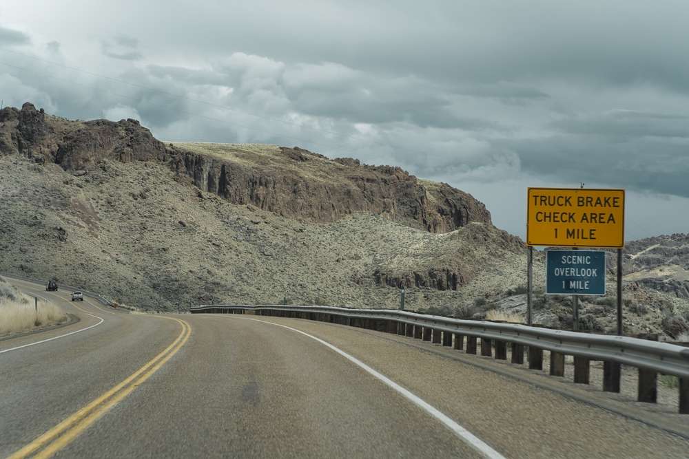 24 Eerily Beautiful U.S. Highways You’ll Never Forget Driving Once 25 shutterstock 2101298470