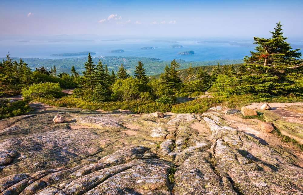 26 Hiking Trails That Start Easy and Turn Brutal Fast 5 shutterstock 2301507715