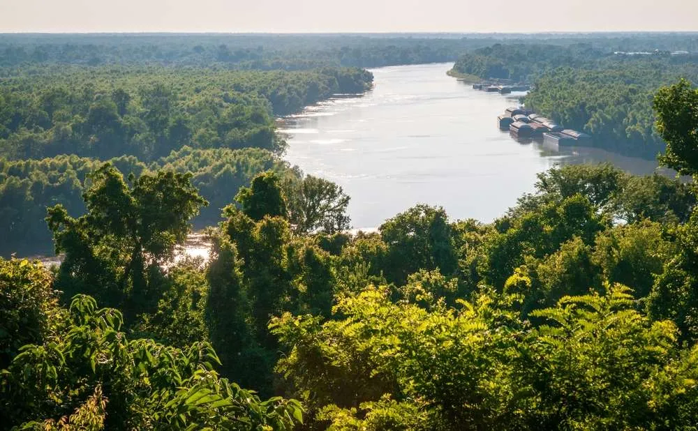 18 American River Towns Living With the Constant Threat of Disaster 5 shutterstock 2306356717