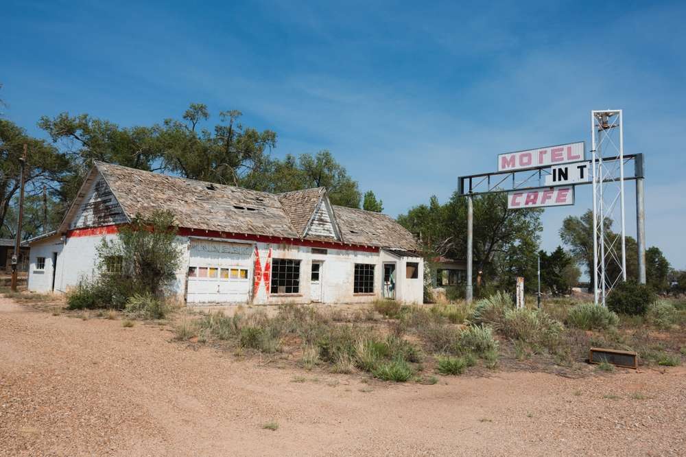 26 Ghost Towns That Still Feel Weirdly Not Empty 12 shutterstock 2327775329