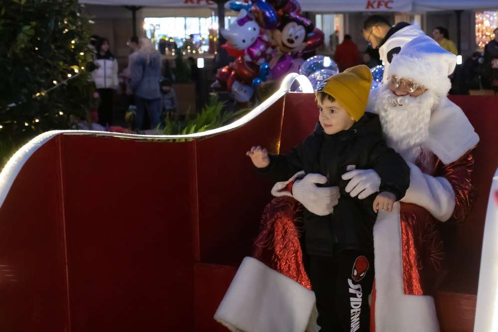 20 U.S. Towns That Celebrate Christmas All Year Long 12 shutterstock 2356386419