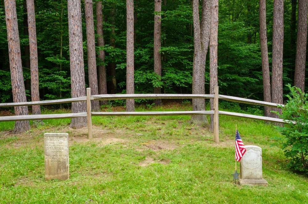 19 Beautiful Cemeteries in the U.S. You Didn’t Know Were Tourist Spots 14 shutterstock 2421981979