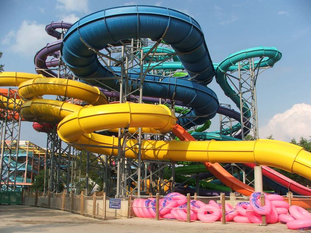 21 Fairground Attractions That Are Now Ghost Towns 10 shutterstock 25245820 1