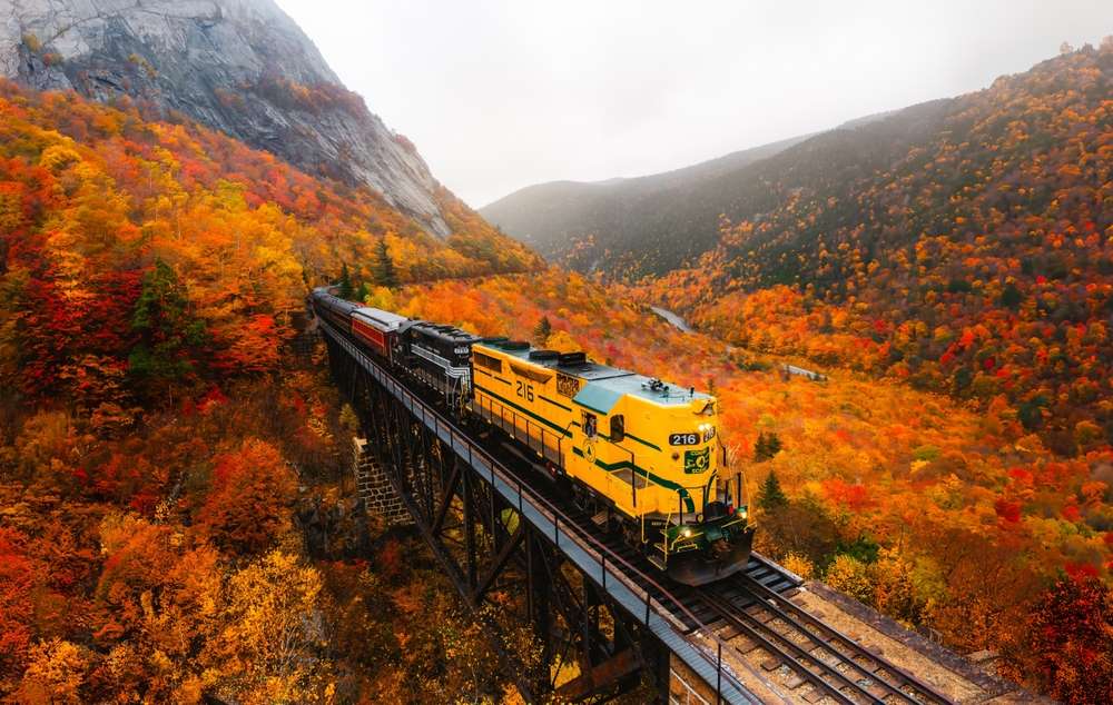 21 Towns Where Fall Foliage Is Practically Perfect 27 21 Towns Where Fall Foliage Is Practically Perfect