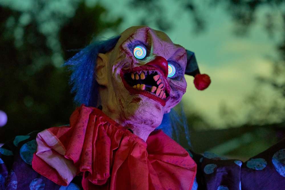 21 Fairground Attractions That Are Now Ghost Towns 3 shutterstock 2682978409