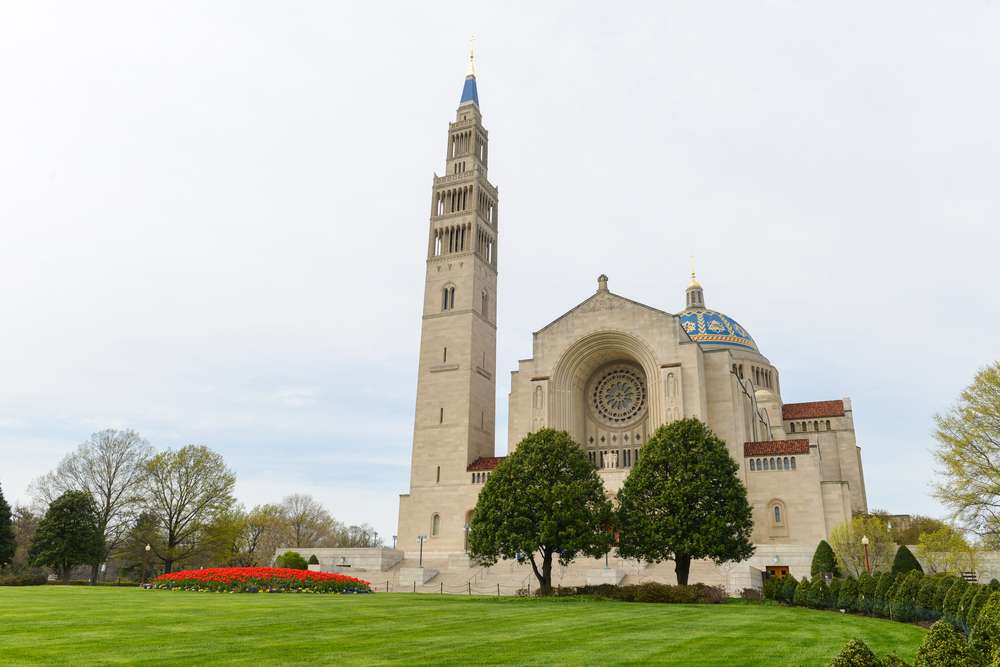 17 Stunning American Churches You Don’t Have to Be Religious to Appreciate 7 shutterstock 387784099
