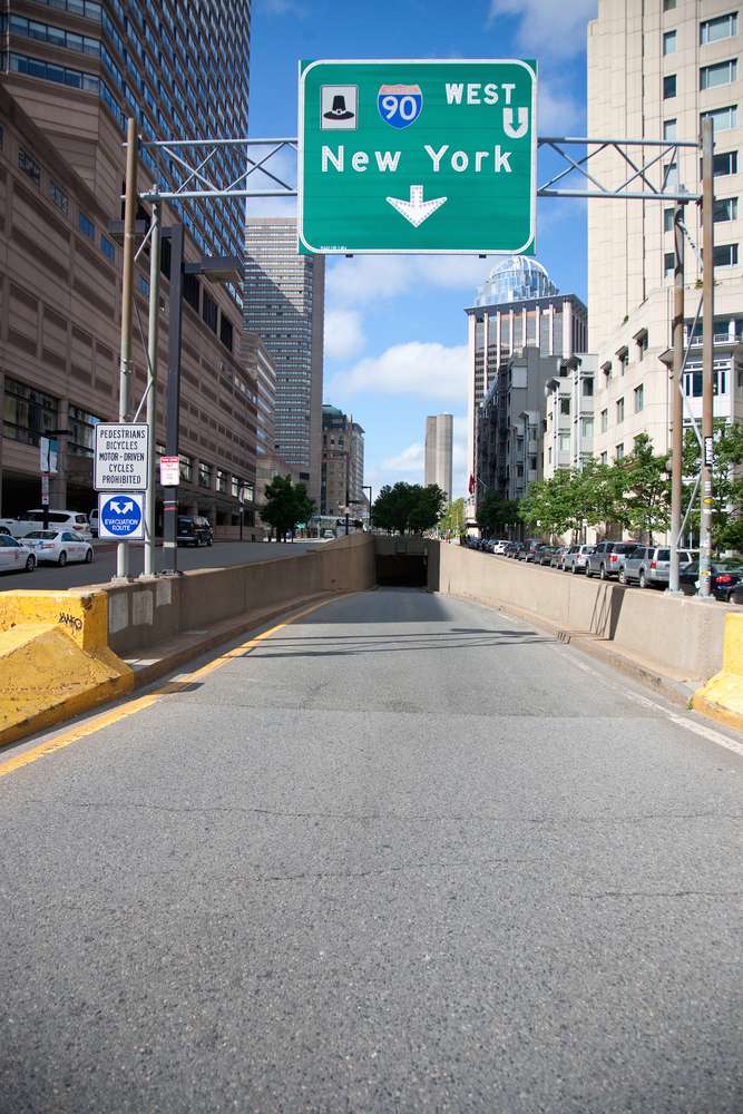19 U.S. Roads So Dangerous Even GPS Tries to Reroute You 17 shutterstock 134027243
