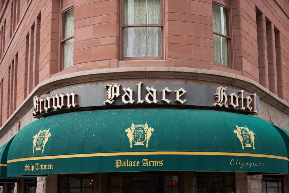 23 Haunted Hotels in the U.S. Where Guests Check In but Can’t Sleep 19 23 Haunted Hotels in the U.S. Where Guests Check In but Can’t Sleep