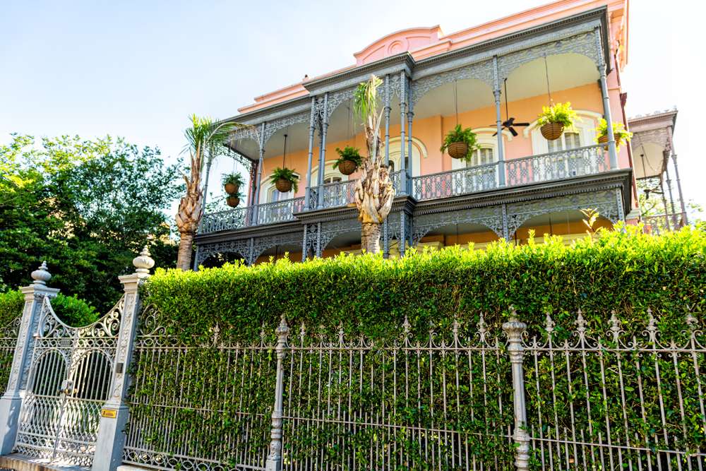 22 Beautiful American Neighborhoods You’ll Never Believe Actually Exist 4 shutterstock 1504916321