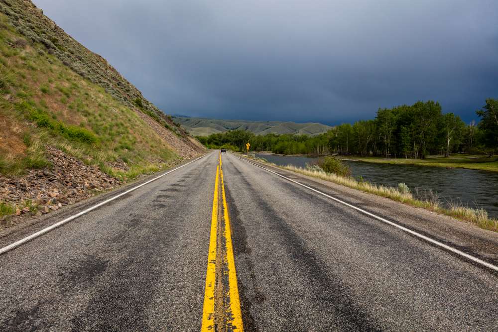 19 U.S. Roads So Dangerous Even GPS Tries to Reroute You 16 shutterstock 1594210459