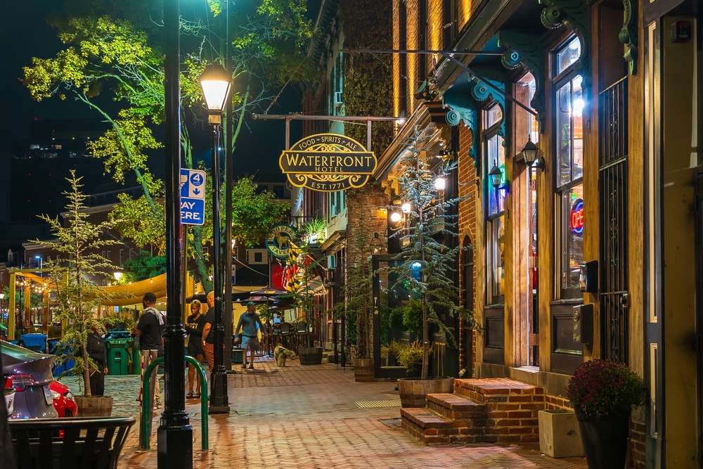 22 Beautiful American Neighborhoods You’ll Never Believe Actually Exist 9 shutterstock 2226538565