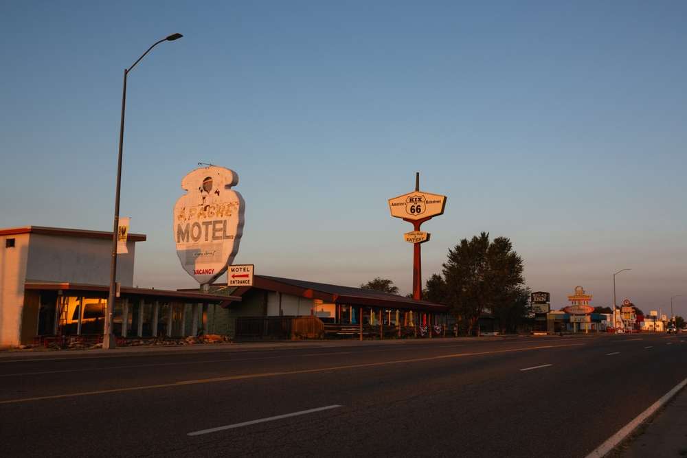 22 U.S. Bars in the Middle of Nowhere With Wild Stories on Every Wall 9 shutterstock 2328303383