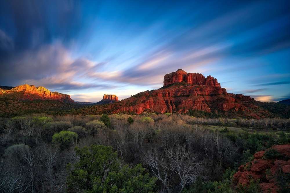 20 U.S. Hiking Trails That End Somewhere You Didn’t Expect 17 shutterstock 2402608815