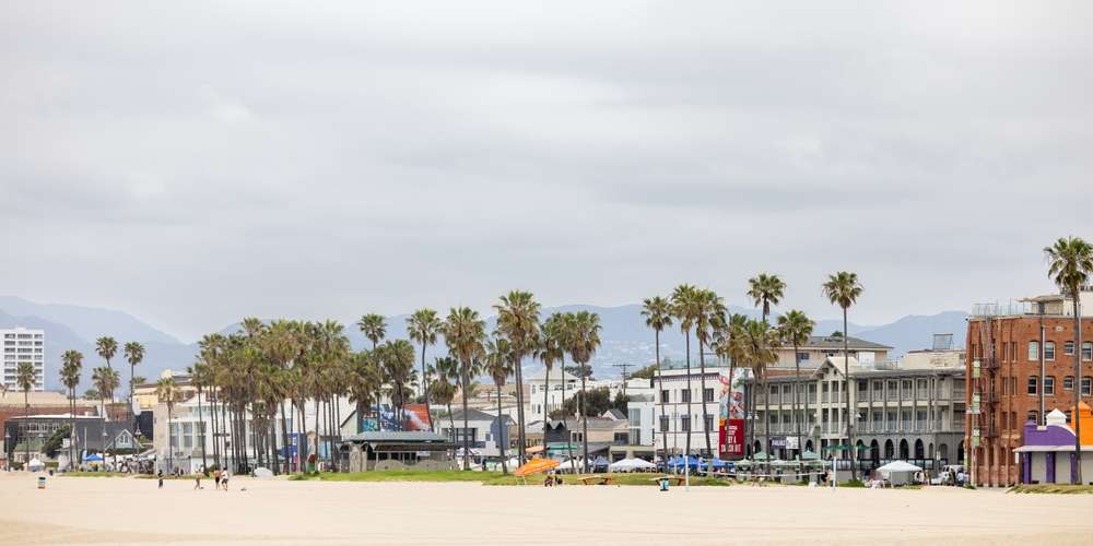 24 American Attractions That Look Like Tourist Traps but Secretly Deserve the Hype 20 shutterstock 2463649973