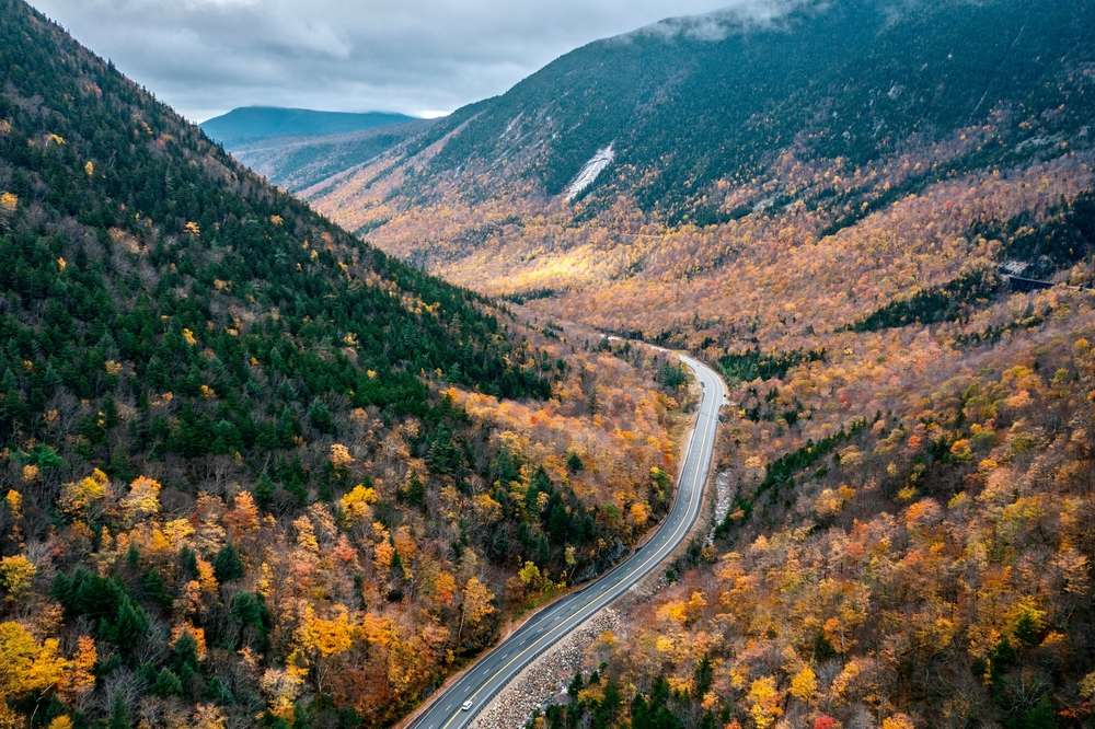 20 U.S. Hiking Trails That End Somewhere You Didn’t Expect 16 shutterstock 2489295315