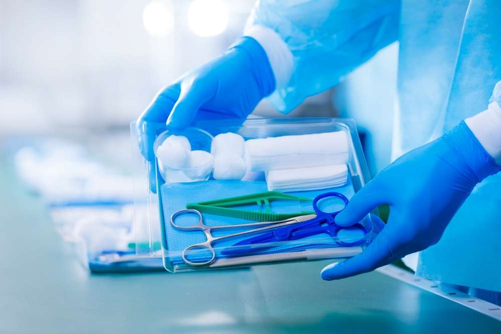 18 Eerie U.S. Hospitals and Asylums People Swear Are Still “Occupied” 6 shutterstock 2505708849