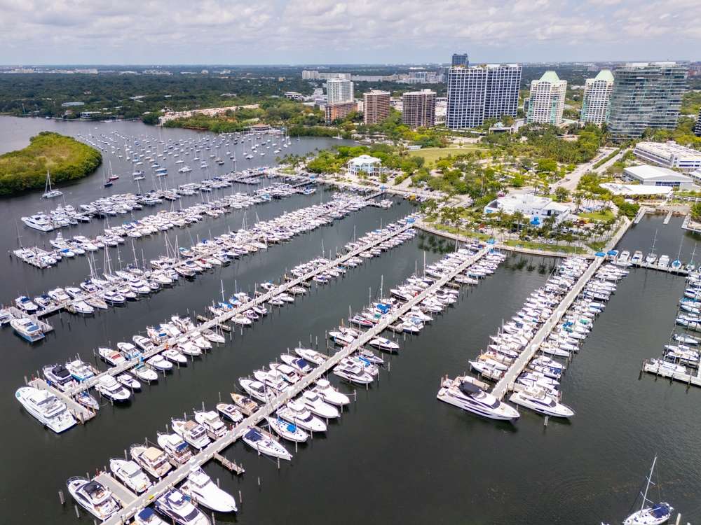 22 Beautiful American Neighborhoods You’ll Never Believe Actually Exist 12 shutterstock 2629323651