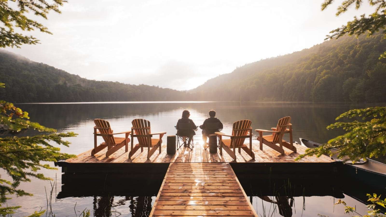 Romantic Destinations Perfect for a Last‑Minute Valentine’s Getaway 27 Huttopia Les Deux Lacs Quebec