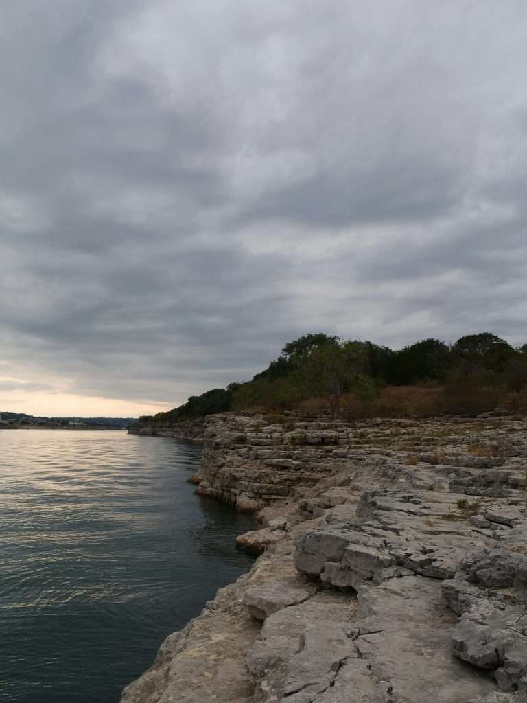 17 American Lakes Locals Believe “Never Give Back What They Take” 18 pexels jp pierce 153183019 10577447