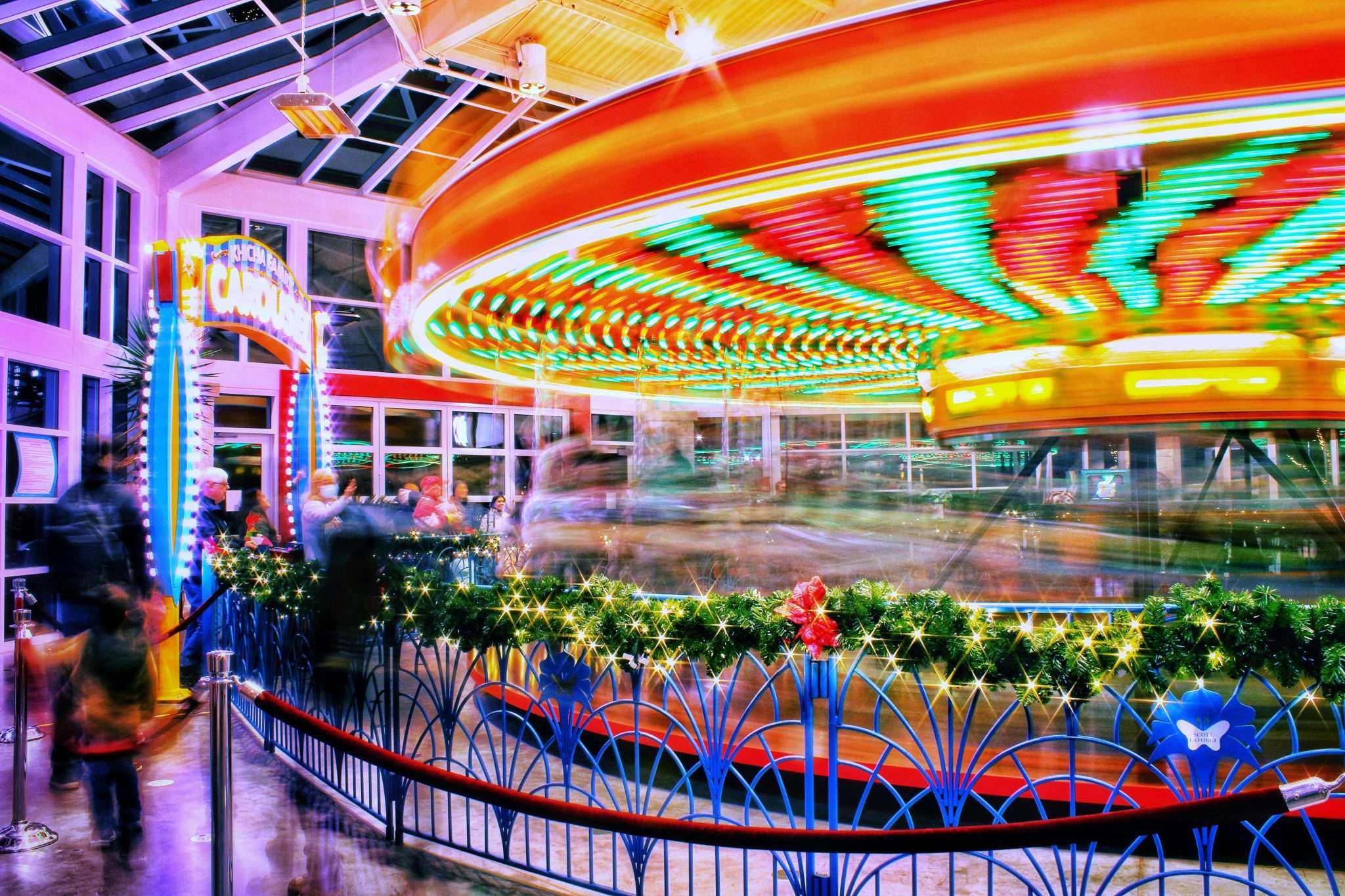 20 U.S. Fairgrounds That Look Like Everyone Left in the Same Second 26 20 U.S. Fairgrounds That Look Like Everyone Left in the Same Second