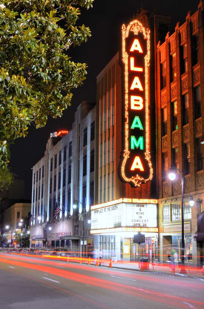 24 Ghostly U.S. Theaters Where the Show Never Really Ended 19 shutterstock 101403748