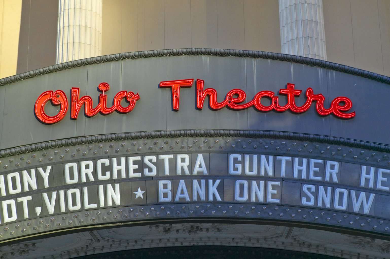 24 Ghostly U.S. Theaters Where the Show Never Really Ended 5 shutterstock 259133822