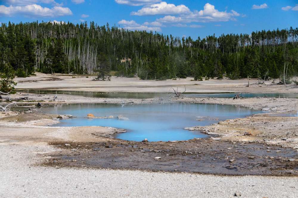 20 Underwater American Towns Drowned by Progress—and Still Visible 7 shutterstock 714942853