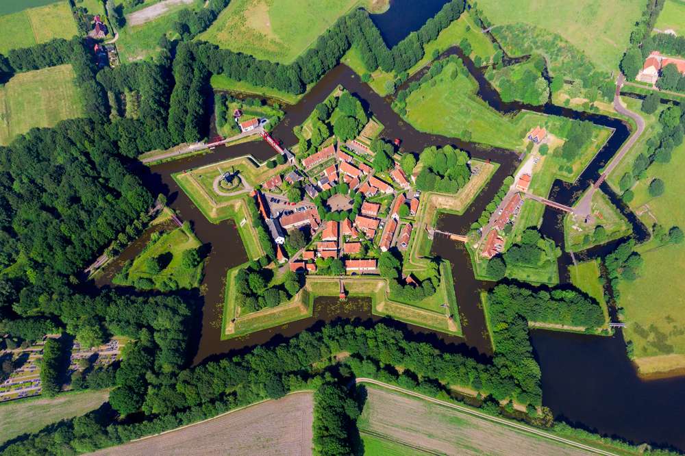 24 Tiny Villages Around the World That Look Too Perfect to Be Real 17 24 Tiny Villages Around the World That Look Too Perfect to Be Real