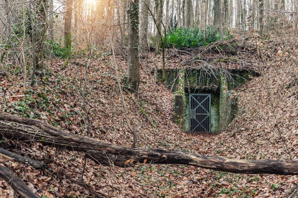 20 Places That Were Built for One Purpose… Then Abandoned Overnight 14 shutterstock 2385094895