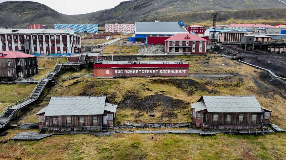 23 Remote Islands You Can Visit That Feel Like the End of the World 14 shutterstock 2560145947