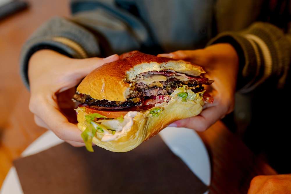 20 Small-Town Diners That Somehow Became Road-Trip Legends 13 shutterstock 2574252275