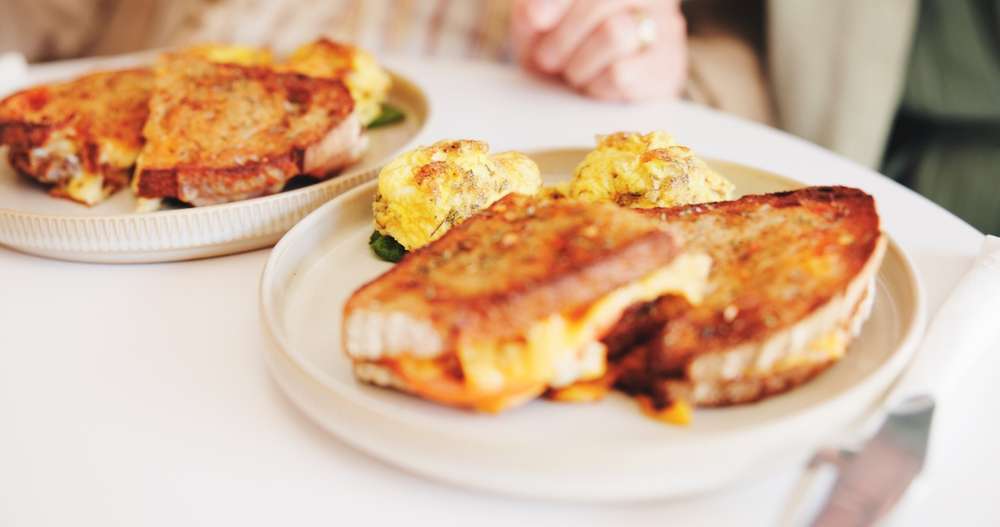 20 Small-Town Diners That Somehow Became Road-Trip Legends 18 shutterstock 2648281211