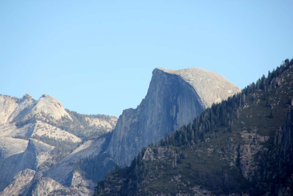 26 Hiking Trails That Start Easy and Turn Brutal Fast 3 shutterstock 771509959