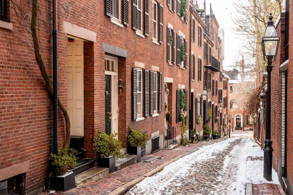 25 U.S. Places That Feel More Like Europe Than America 21 shutterstock 2594979251